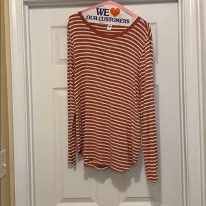Old Navy long sleeve Luxe tee